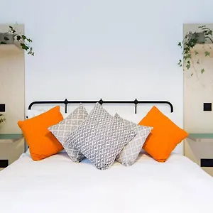https://the-plywood-flat.edinburghhotelsuk.org